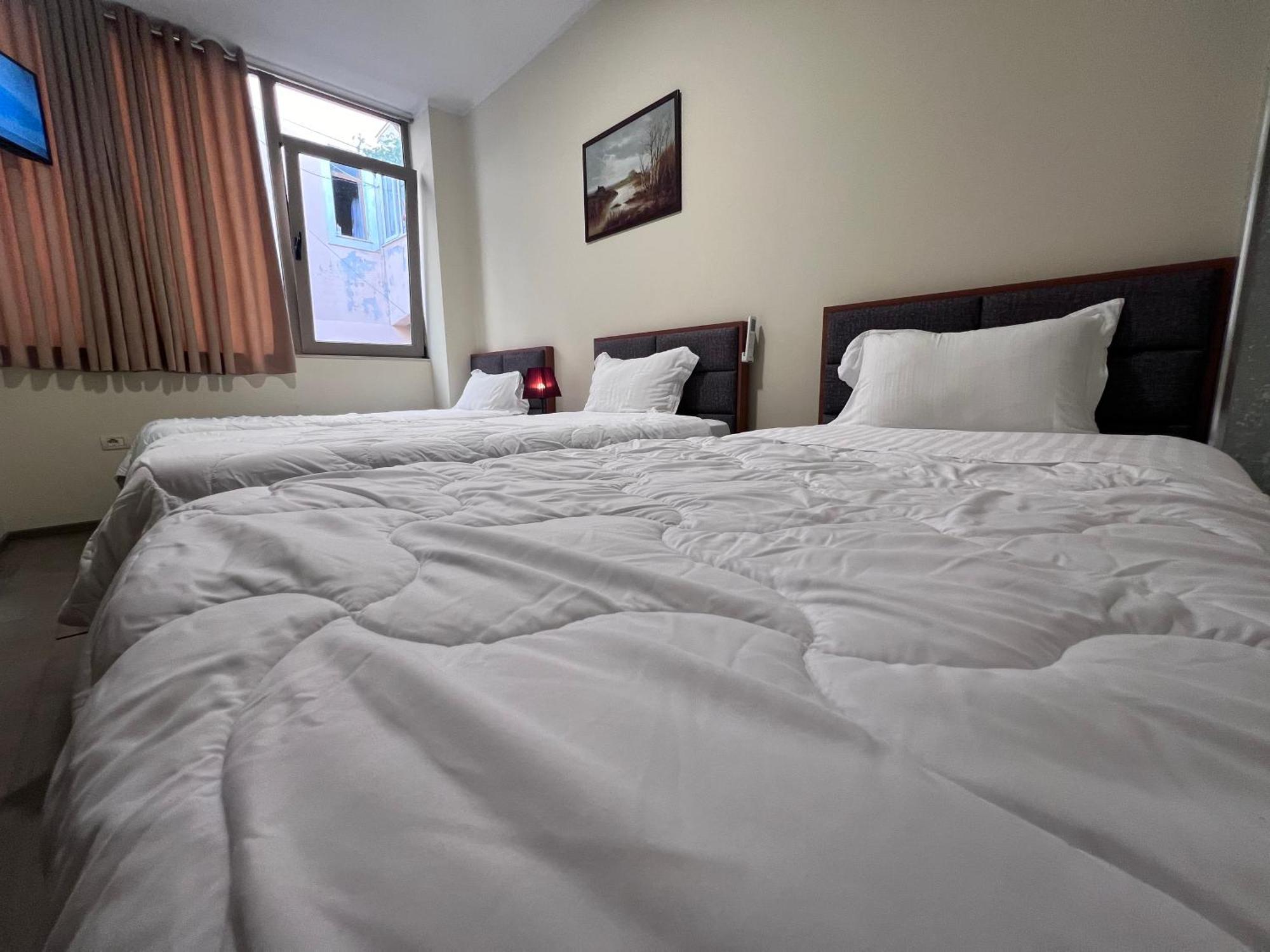 Bobi Hotel Shkodër Extérieur photo