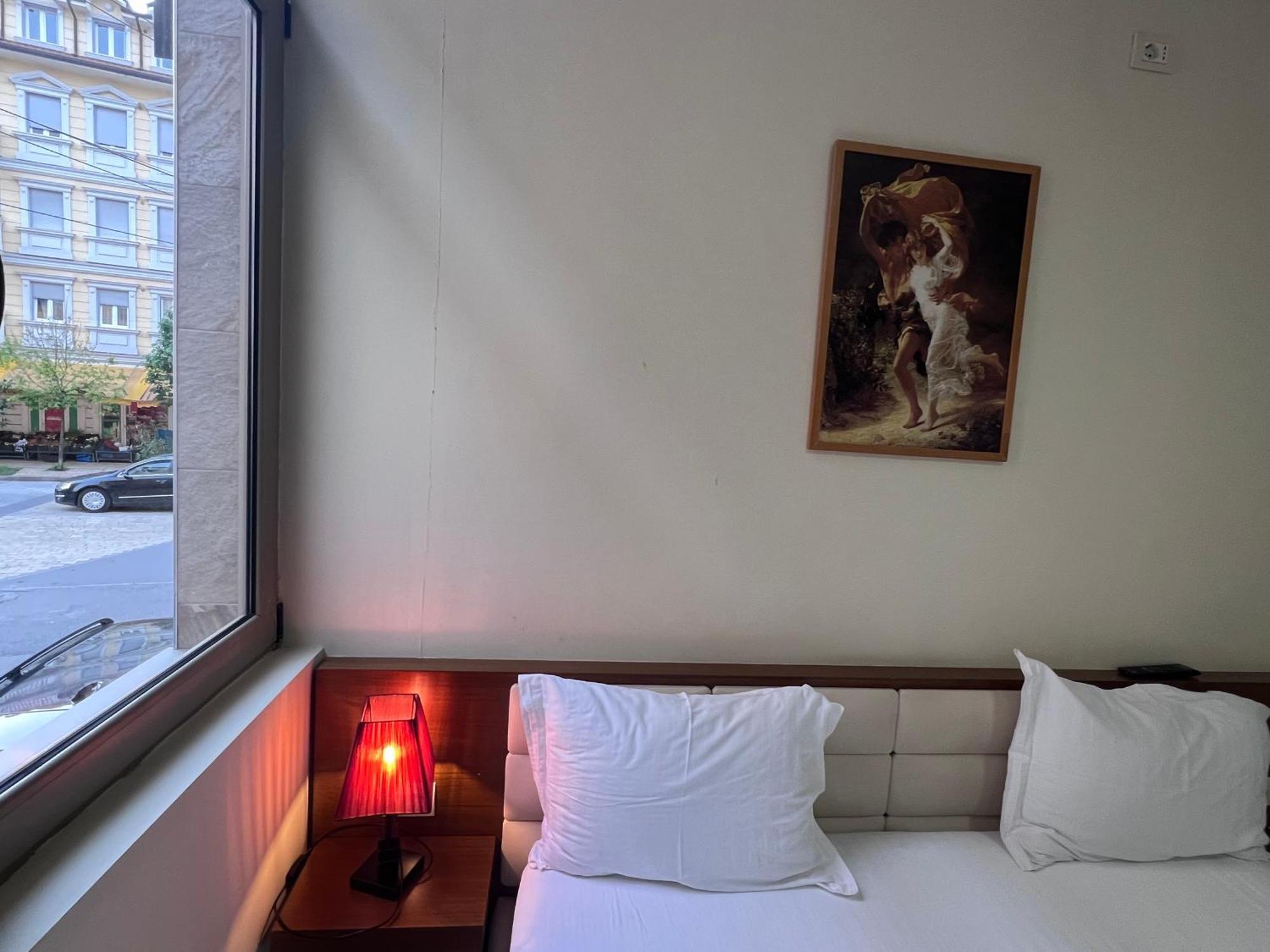 Bobi Hotel Shkodër Extérieur photo