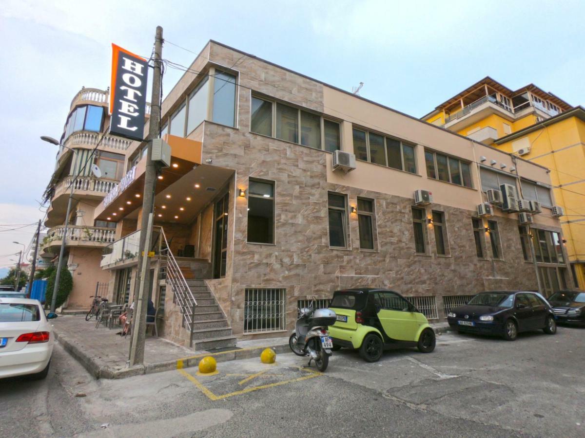 Bobi Hotel Shkodër Extérieur photo